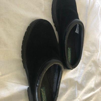 Lot of Three Pairs of Shoes Finn Born Bass lot 180