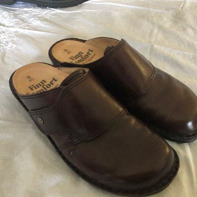 Lot of Three Pairs of Shoes Finn Born Bass lot 180