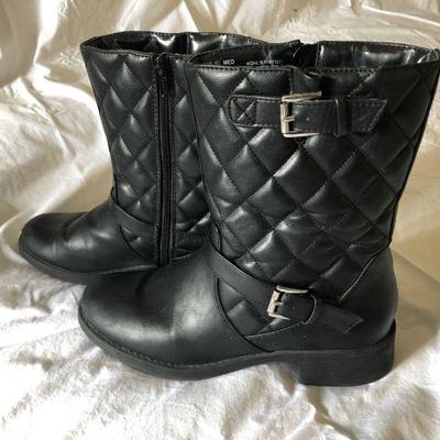 Lot of Three Ladies Boots Lot # 183