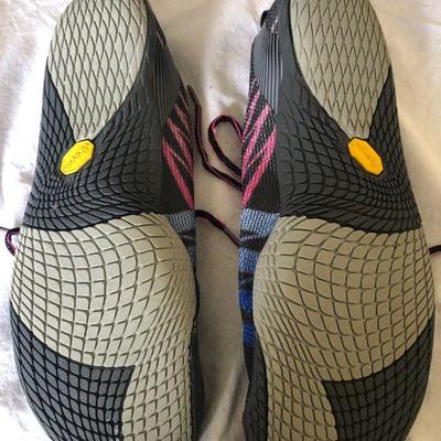 Merrill Aqua Climbing / Water ShoesSize 9.5 Ladies lot 184