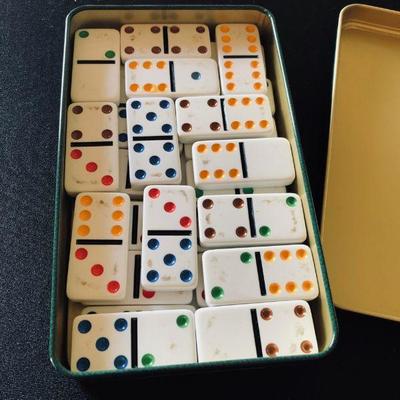 Dominoes Lot 196
