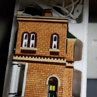 Lot 494: Dept 56 Snow Village (2) Buildings