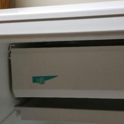 Lot 497: Whirlpool Mini Fridge