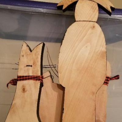 Lot 517: Chestnut Lane Halloween Wood Decor