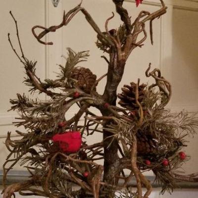 Lot 527: Christmas Tree with Red Berries 