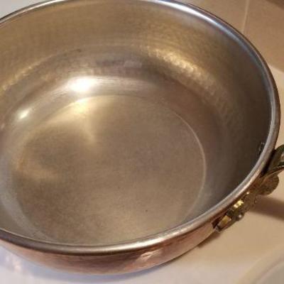 Lot 536: Hammered Copper Pan