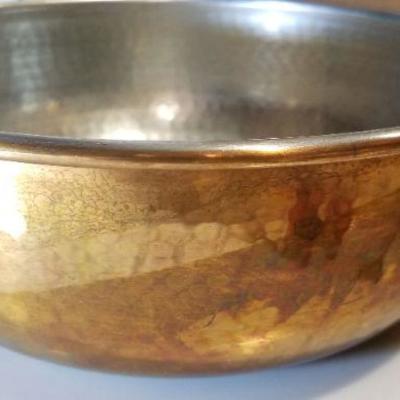 Lot 536: Hammered Copper Pan