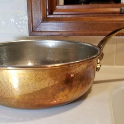 Lot 536: Hammered Copper Pan