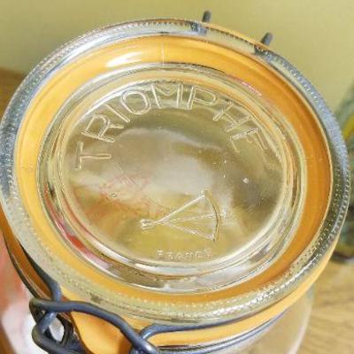 Lot 539: Jar/ Bottle Lot 