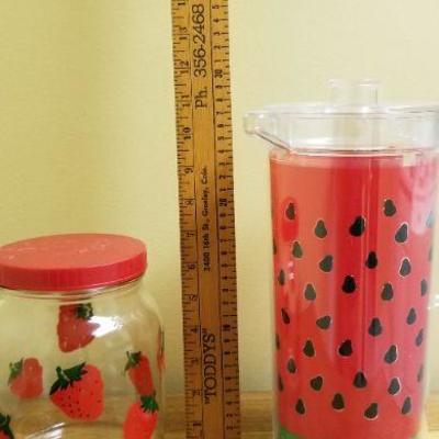 Lot 543: Watermelon-Strawberry Set