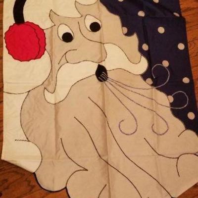 Lot 547: Vintage Outdoor Santa Flag
