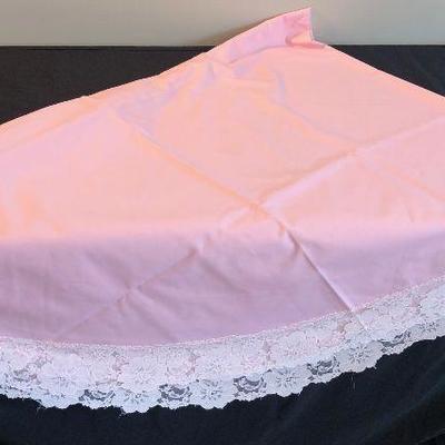 #61 Pink Oval, Lace Edged Table Cloth 