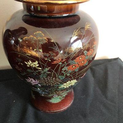 #101 3 Asian Decorated Vases 