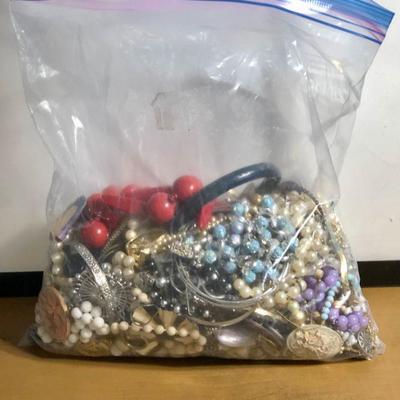 Lot #34: Lot of Costume Jewelry Findings & Pieces