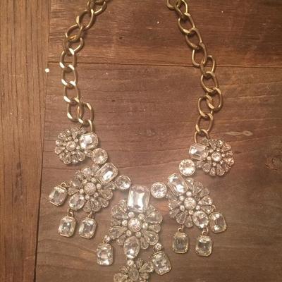 BANANA REPUBLIC "Silver Seas" statement necklace gold 