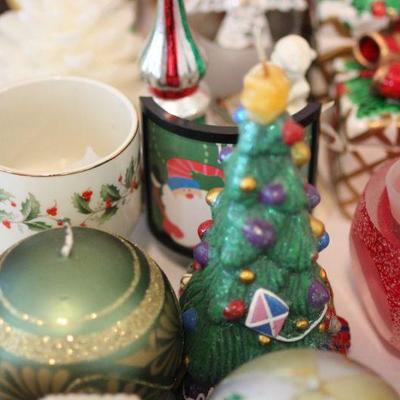 Lot 7 Christmas Collectibles & More