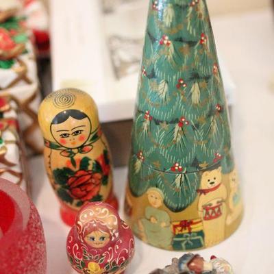 Lot 7 Christmas Collectibles & More