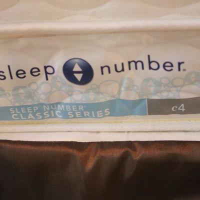Lot 67 Iron King Bed w/ Sleep Number Mattress