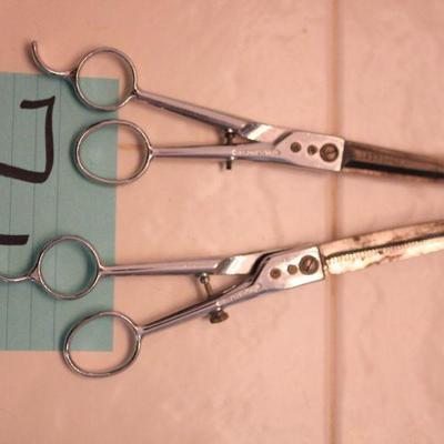 Lot 76 Vintage Salon Quality Scissors 3