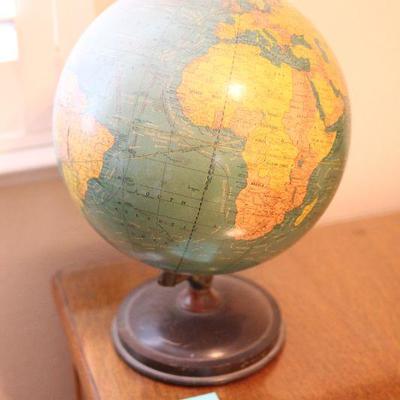Lot 98 Vintage Globe