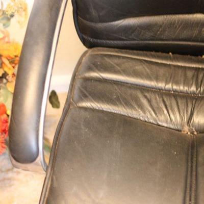 Lot 110 Black Office Chair