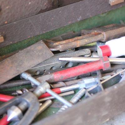 Lot 130 Vintage Kennedy Tool Box w/ Contents