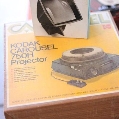 Lot 141 Kodak Projector & Viewer