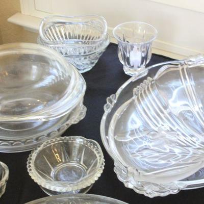 Lot 199 Glass Serving Dishes & Bowls