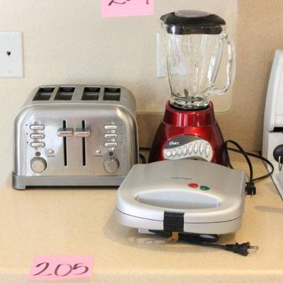 Lot 205 Small Appliances