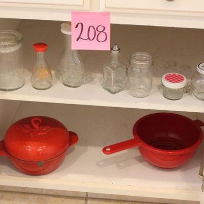 Lot 208 La Campagne 2 Qt Casserole & More
