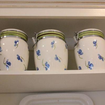 Lot 209A Pink Pyrex, Corningware & More