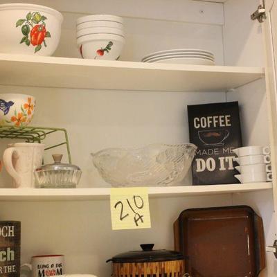Lot 210A Misc. Kitchen Items