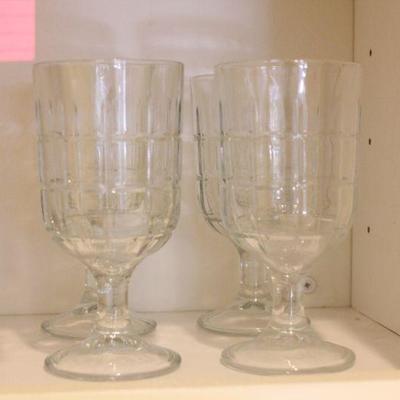 Lot 212 Glassware and Pitchers