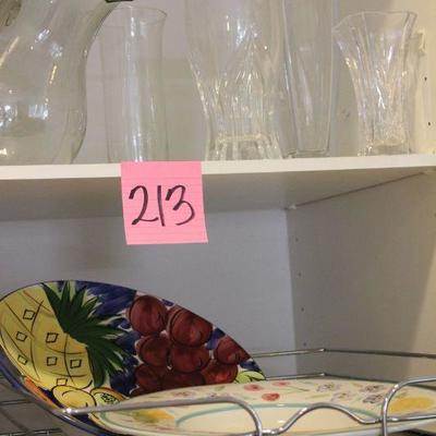 Lot 213 Serving ware 