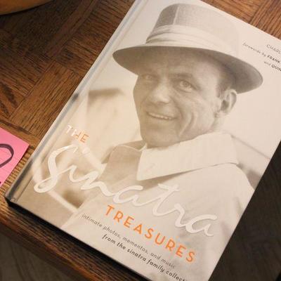 Lot 232 New Frank Sinatra Book