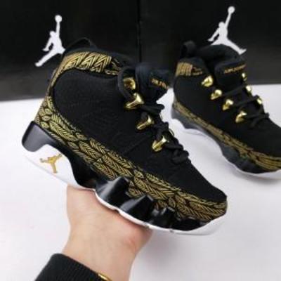 KIDS JORDANS