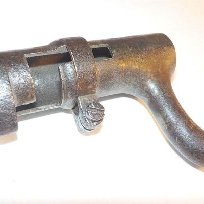 " Civil War Bayonet and scabbard for flint lock rifles".