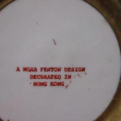 Lot 12 - Asian Plates & Bowls - A Nora Fenton - A.C.F - Eurasia Ltd 