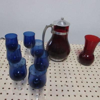 Lot 13 - Red & Blue Glassware 