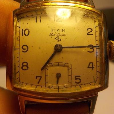 " Elgin Delux Vintage mens wrist watch" Gold.