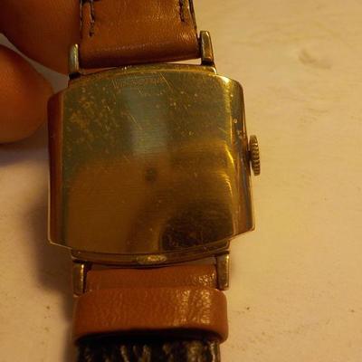 " Elgin Delux Vintage mens wrist watch" Gold.