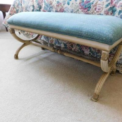 French Provincial Style Bedside Sitting Bench 36