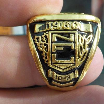 " Philadelphia Eagles Football superbowl reproduction ring.