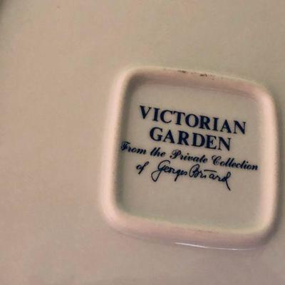 Georges Briard Victorian Gardens One Piece Chip and Dip Serving Tray