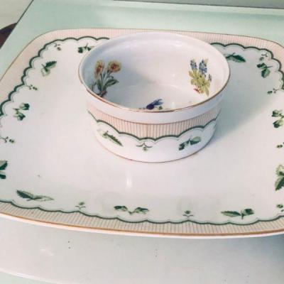 Georges Briard Victorian Gardens One Piece Chip and Dip Serving Tray