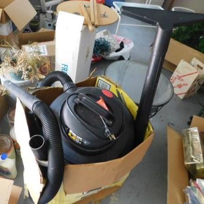 Shop Vac Brand Wet/Dry 6HP Vac and Hose