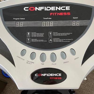 VIBRATION PLATE CONFIDENCE FITNESS SLIM BODY FULL TRAINER GREAT FOR LYMPH SYSTEM