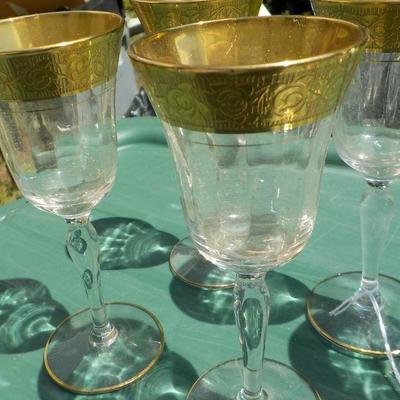 6 Elegant Crystal with gold engraved wine gobbets . 