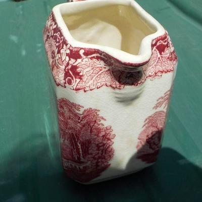 " Mason's Vista England Creamer".