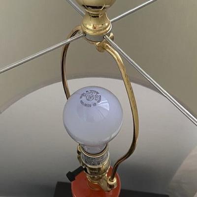 SAFAVIEH BRAND PAIR (2) TALL MODERN PERSIMMON ORANGE COLOR LAMPS W/BRASS BASE